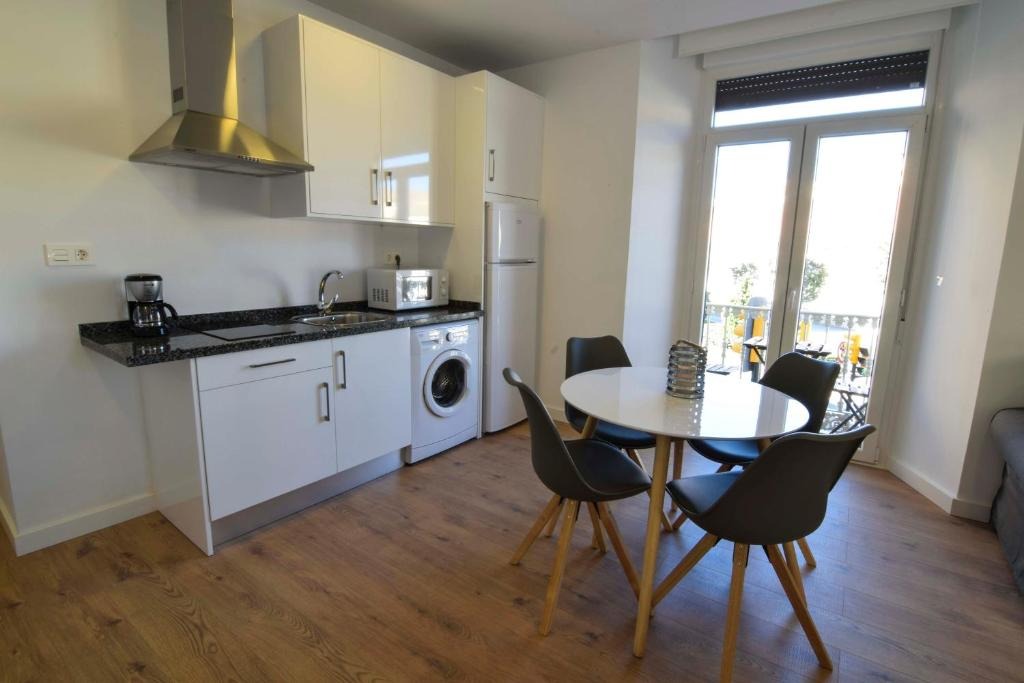 1.6 Estudio deluxe con 2 balcones (17)