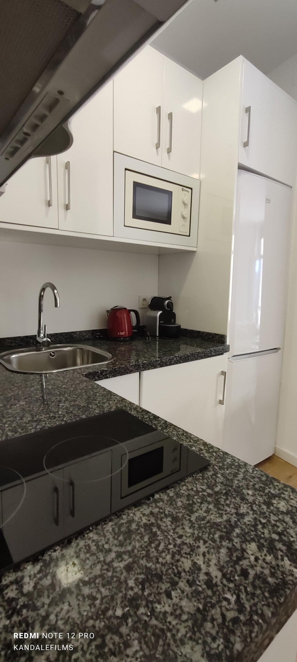 Arriola 2.5 Estudio con 2 balcones (6)