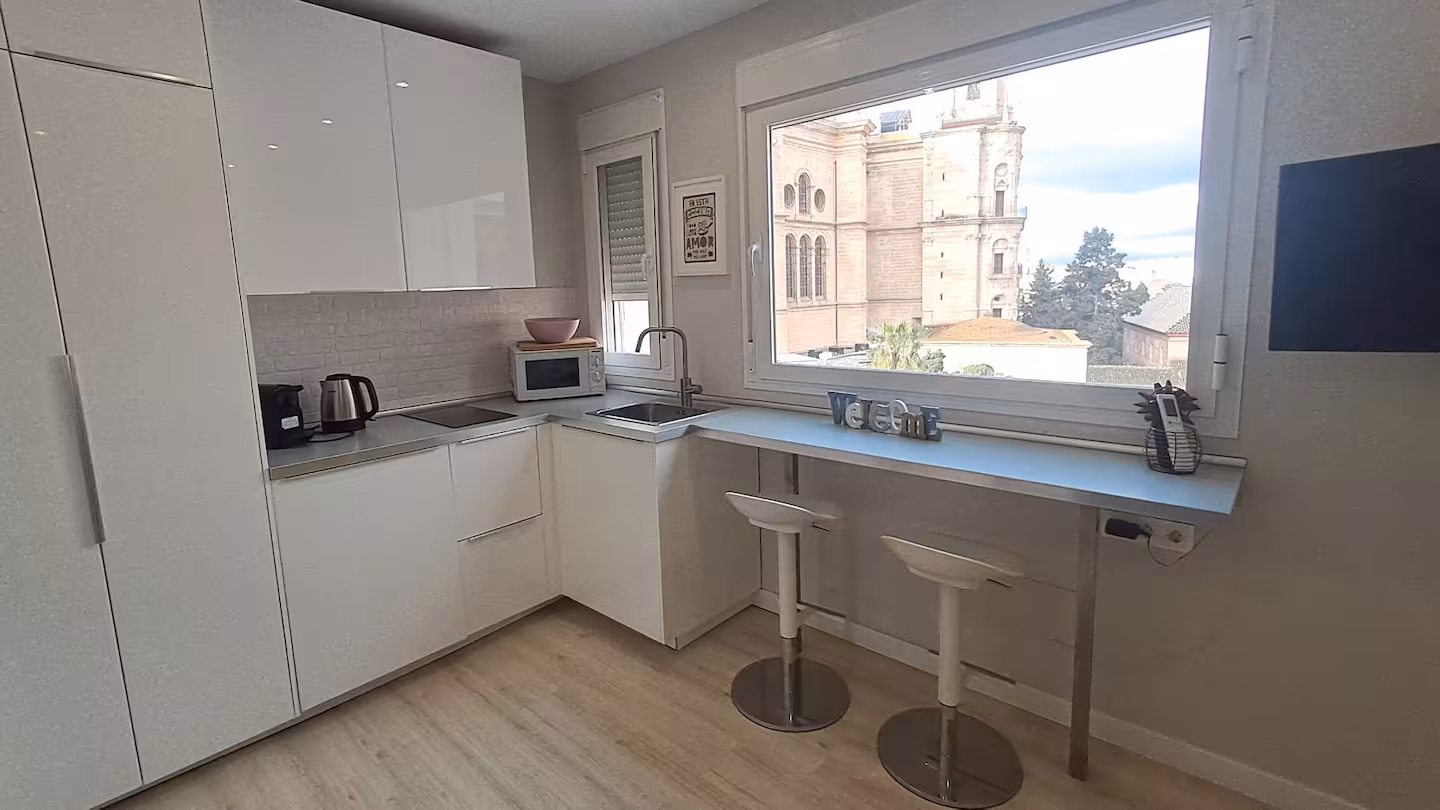 e9e92925-f01a-4891-9cf5-acda27465aed